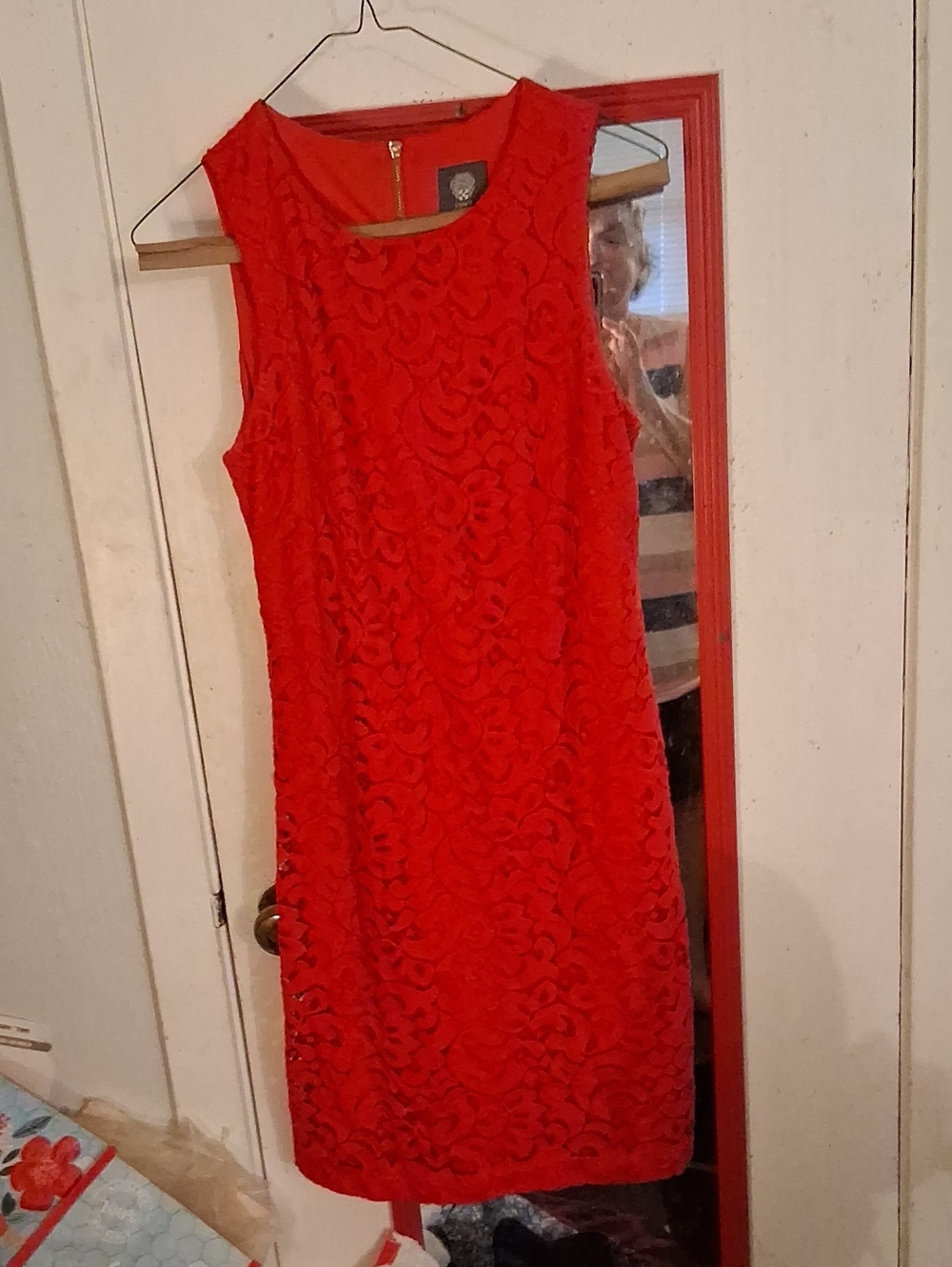 Vince Camuto Red Lace Sleeveless Sheath Dress